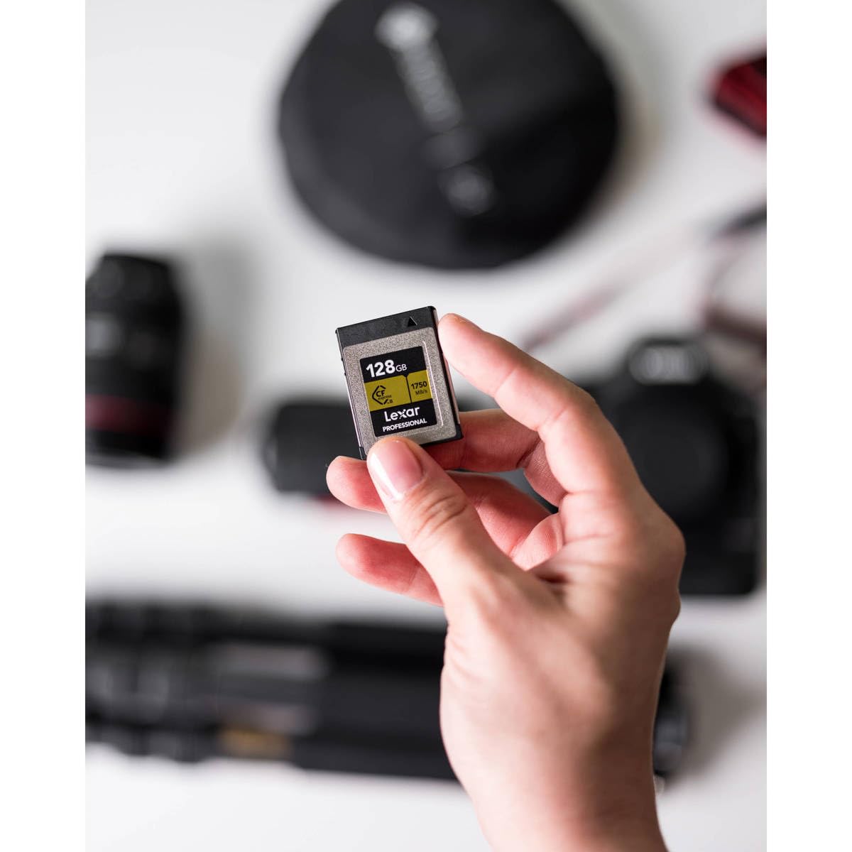 Lexar Professional CFexpress Type B Memory Card Gold Series, Up to 1750MB/s Read, Raw 8K Video Recording, Supports PCIe 3.0 and NVMe (LCXEXPR-RNENG)